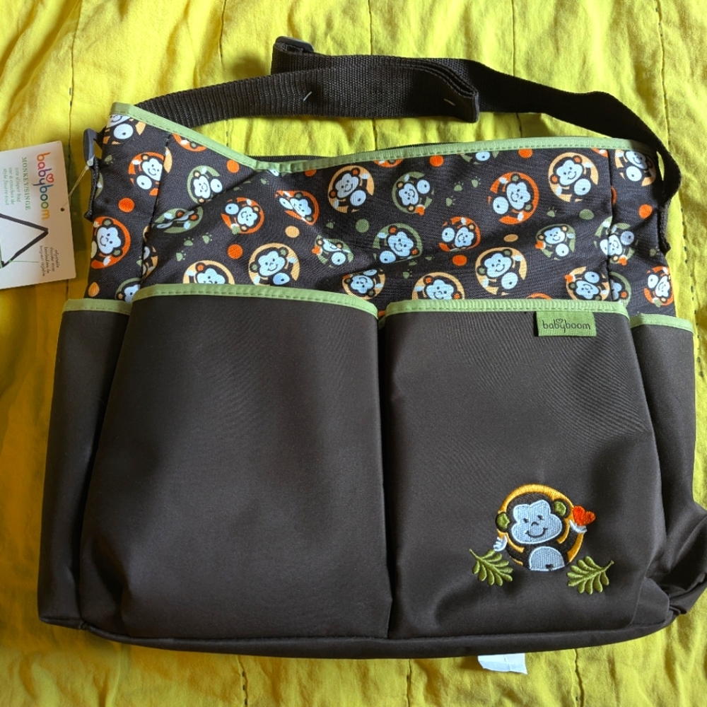 BabyBoom Deluxe Monkey Tote Diaper Bag *changing pad and wipes case not included